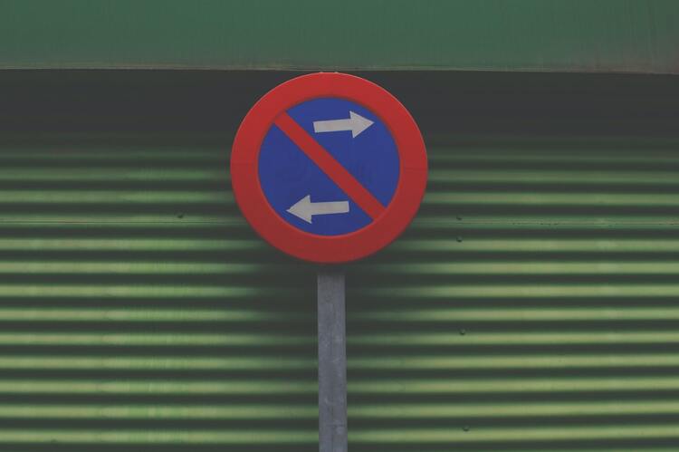Why are internal communication mistakes dangerous?